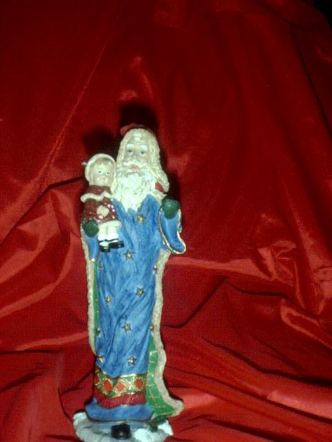 9 inch Santa & Child solid