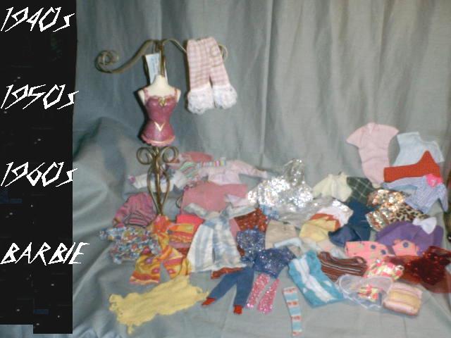 Lot Vintage Barbie size clothes